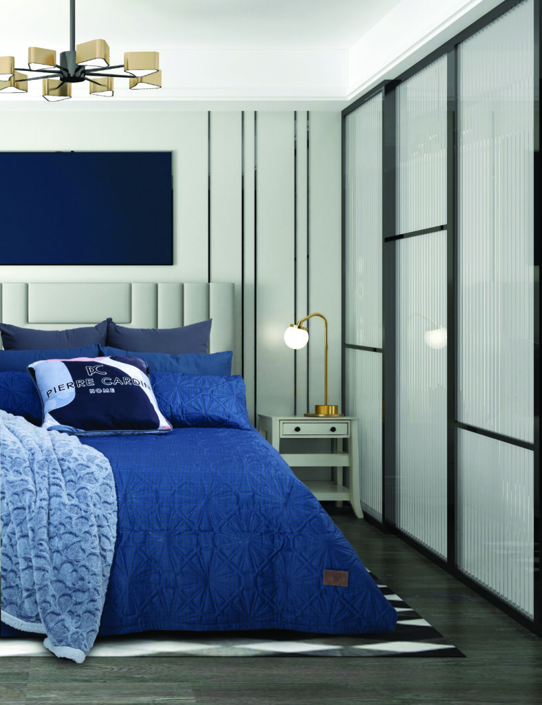 Printed Houndstooth Quilt with Pillowcases – 240x240cm