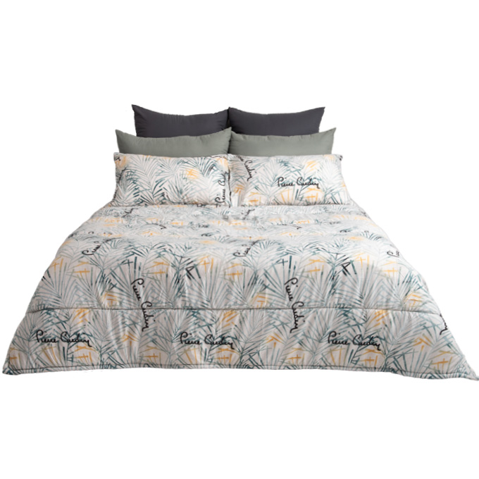 Le-Intro – 75gsm Microfibre Comforter - Shiloh Leaves