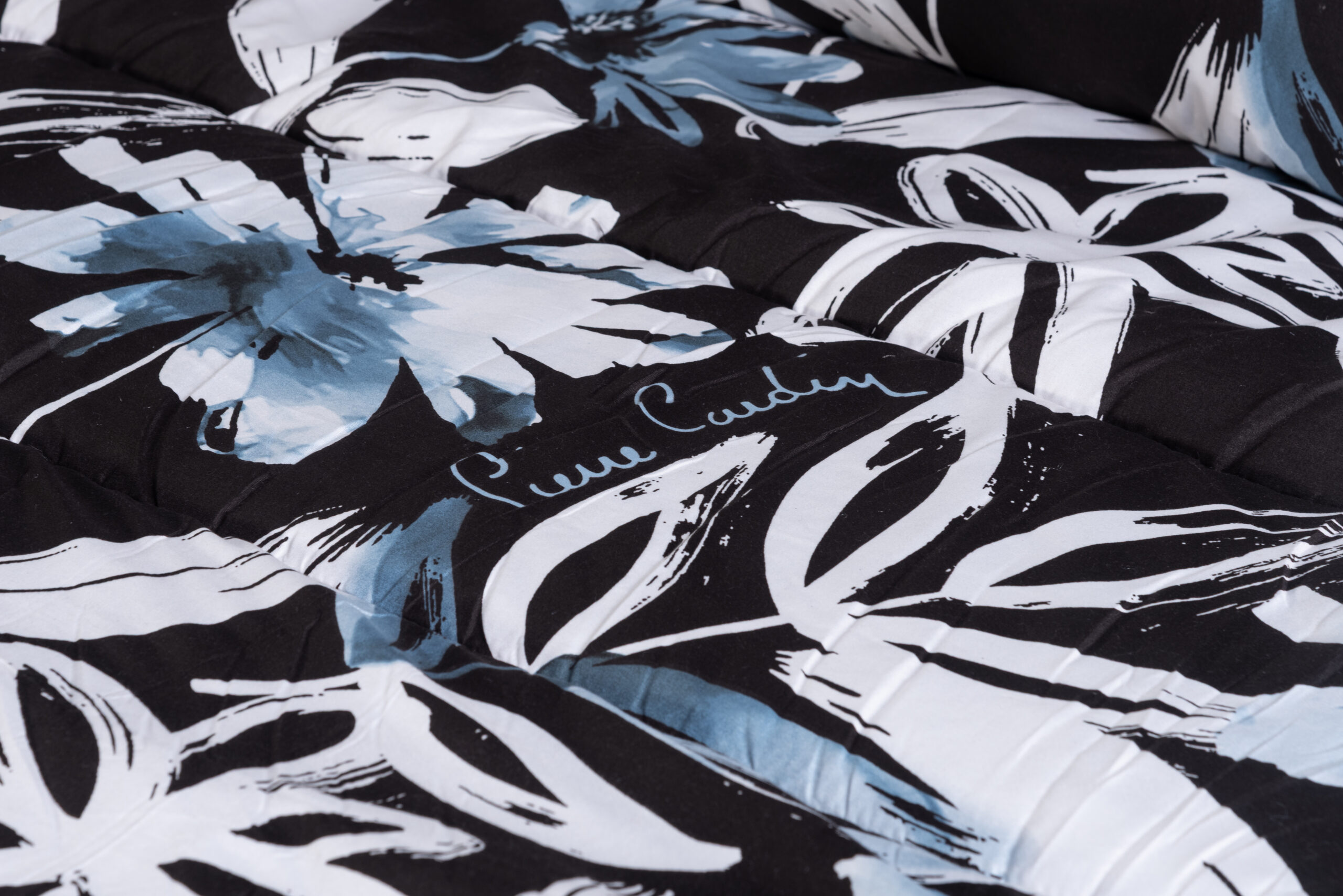 LE-INTRO – 75GSM MICROFIBRE COMFORTER - AURICA FLORAL
