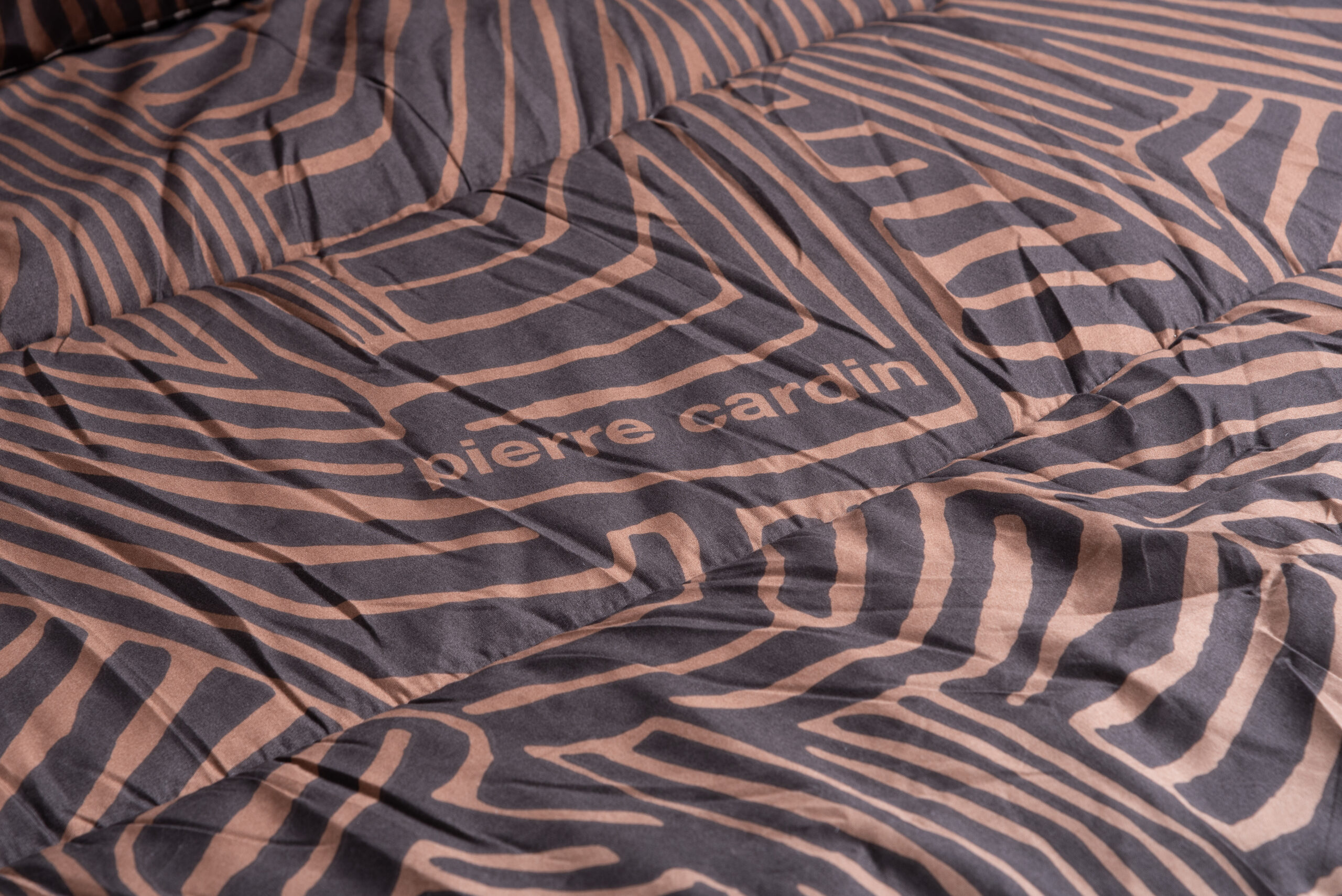 LE-INTRO – 75GSM MICROFIBRE COMFORTER - BIONIC