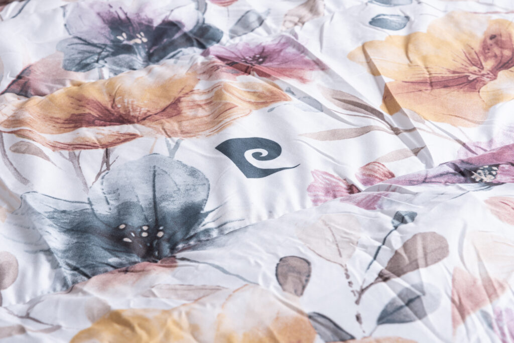 LE-INTRO – 75GSM MICROFIBRE COMFORTER - TAMZIN FLORAL