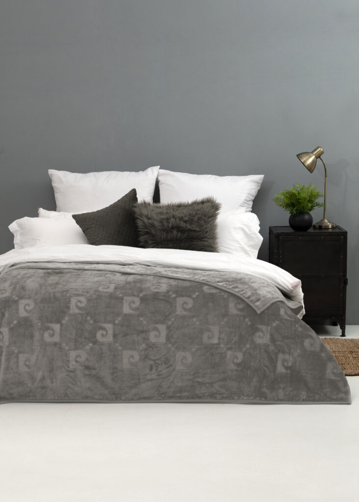 Lifestyle Range – 600GSM Heavy Weight Blanket - Sand