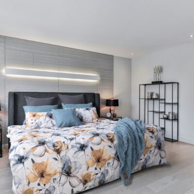 Le-Intro - Silky Feel Duvet Cover - Fiona Floral Leaves