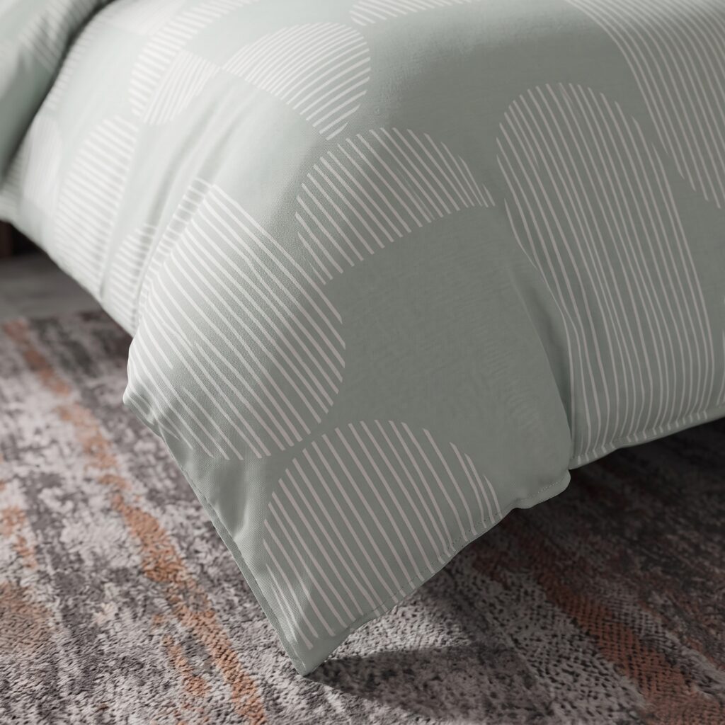 LE-INTRO – 75GSM MICROFIBRE COMFORTER - SHIFT