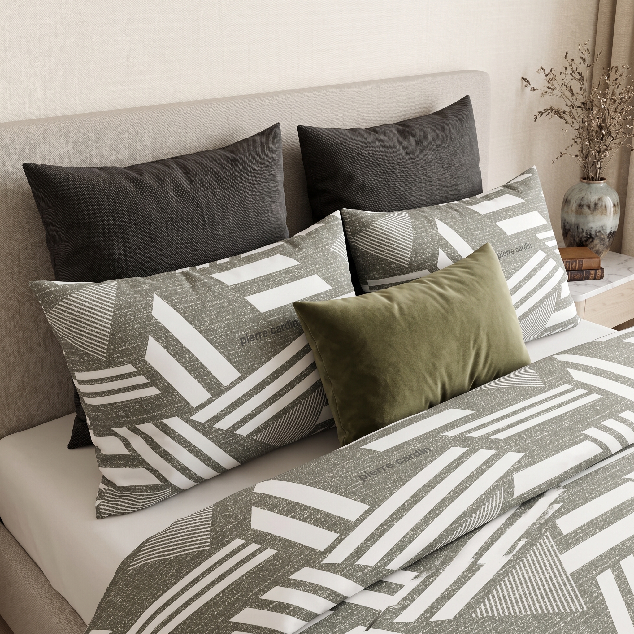 Vogue – 144TC Cotton Rich Duvet Cover - Ryker Geo