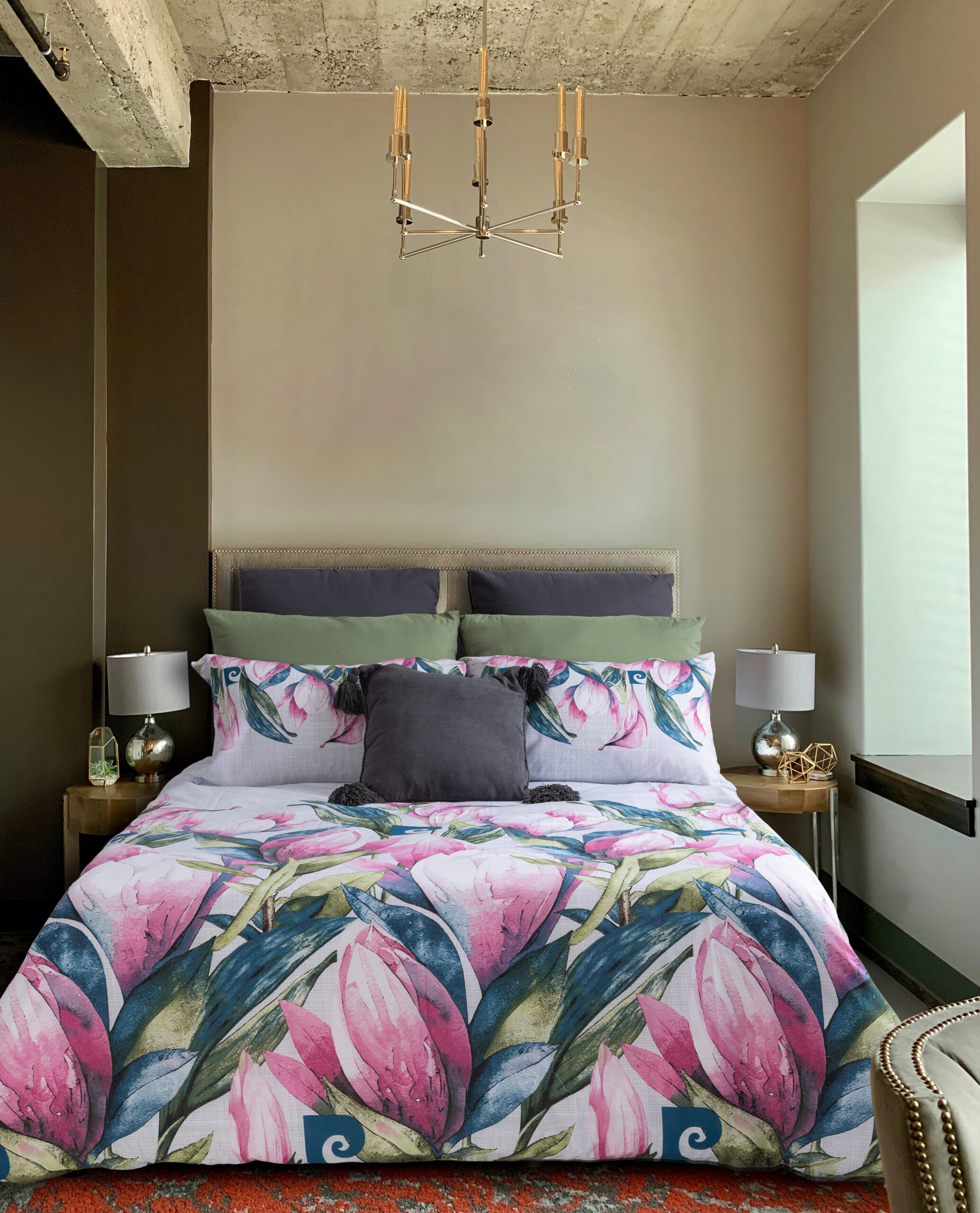 Vogue – 144TC Cotton Rich Duvet Cover – Vivid Floral